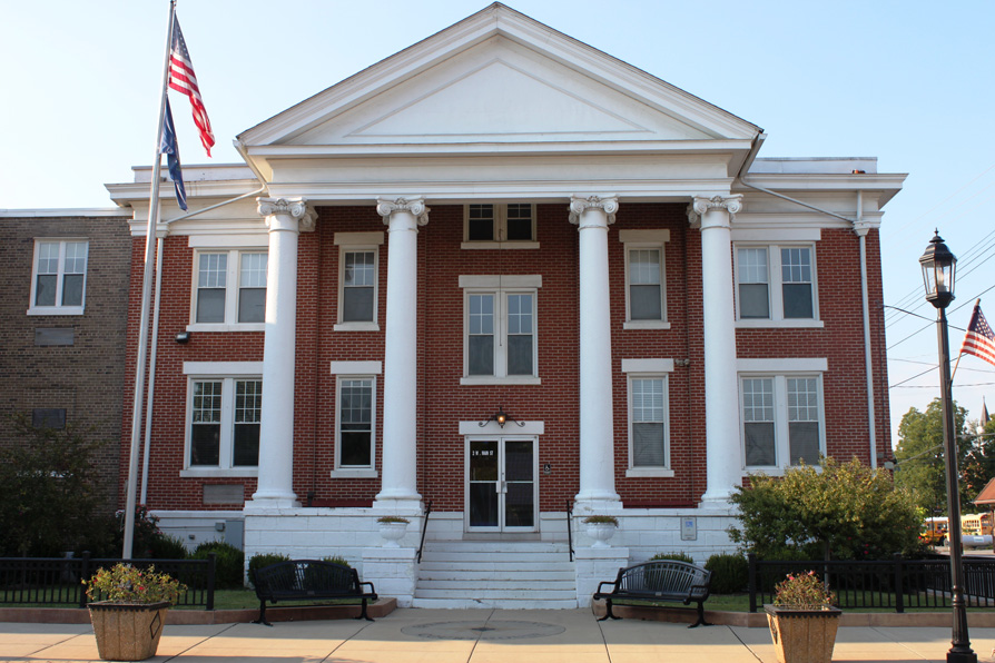 County Courthouse - photo by Lynette Mason, Spencer Magnet